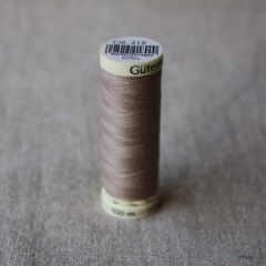 Gutermann Sew All: 215