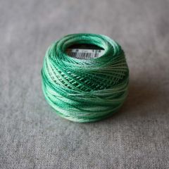 DMC Perle Size 8: 125