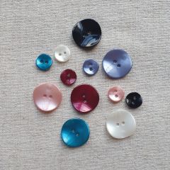 Wavy Edged Pearl Plastic Button | Haberdashery